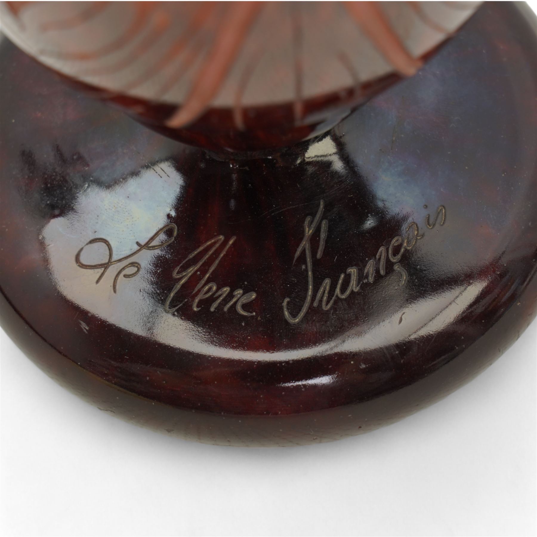 Le Verre Français, overlaid and etched cameo glass vase, circa 1920, internally mottled with pink and overlaid in amethyst with stylized floral decoration, the pedestal foot signed Le Verre Français, H26cm x D10.5cm 