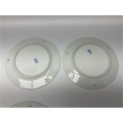 Herend Chinese Bouquet Rose pattern tea service comprising teapot, coffee pot, open sucrier, six cups and saucers, six tea plates, cream jug and stand, milk jug, two teabag holders, preserve pot, two leaf shaped dishes, four egg cups, salt & pepper pots, pair side plates and another plate