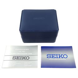 Seiko gentleman's titanium chronograph quartz alarm wristwatch, Ref. 7T62-0AG0, blue dial with subsidiary dials, on original titanium bracelet, boxed with papers