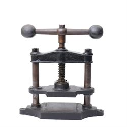 19th century cast iron book press, with large winding handle, H38cm 