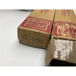 '00/H0' gauge Streamline Track - factory sealed pack of twenty lengths of PECO nickel silver Streamline 100x flexi track each section 90cm long and another opened pack; together with quantity of loose track, bends, straights, cross-overs, points etc and various power control units etc
