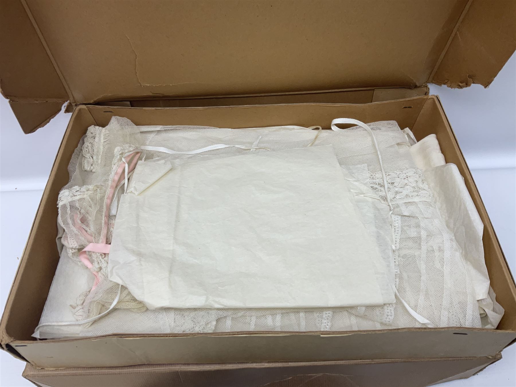 White Ostrich feather fan, together with ceramic head, leather bound photo book, Wedgwood chamber pot and other collectables 