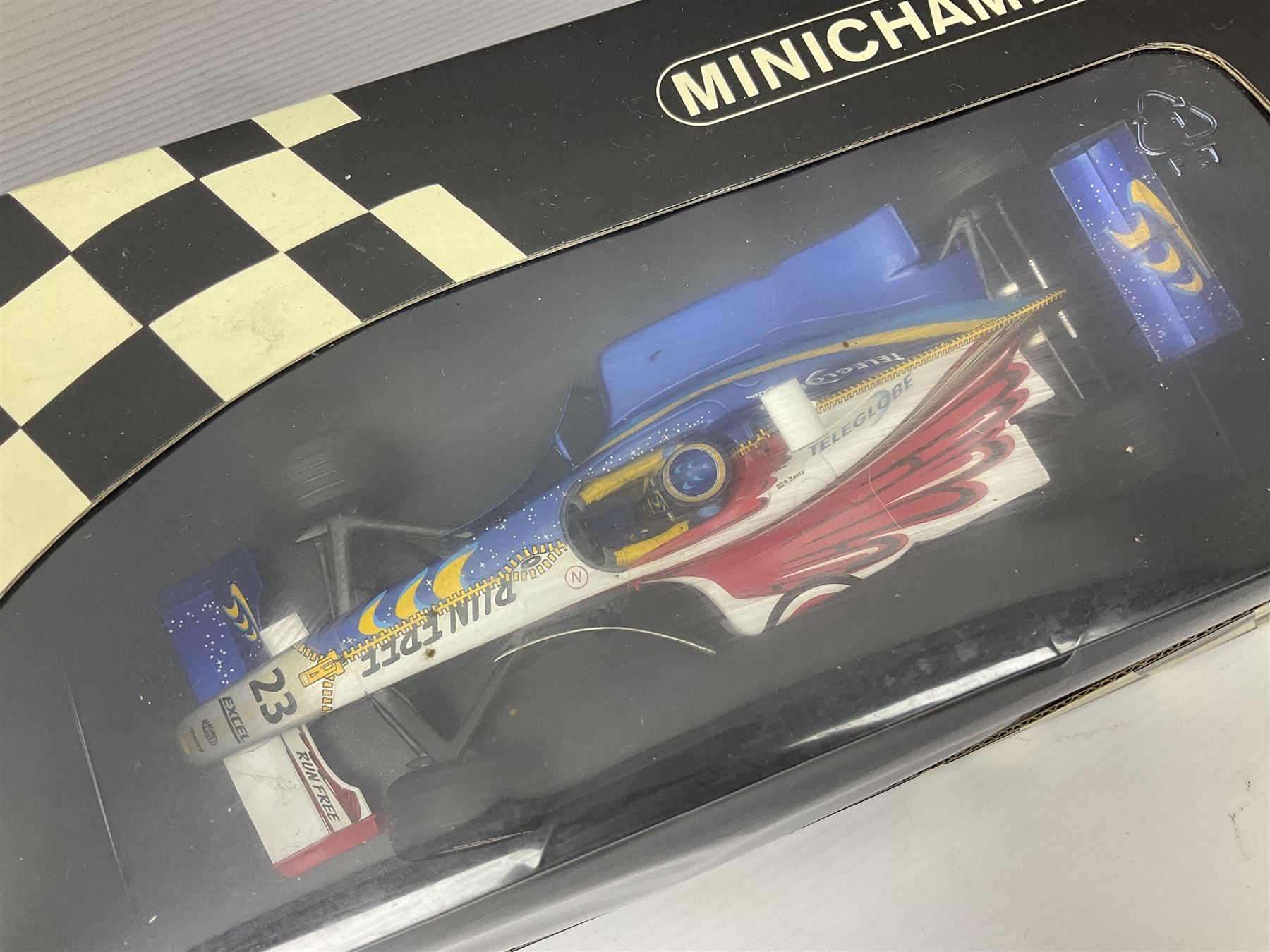 Three Minichamps 1:18 scale die-cast racing cars - Bar 01 Supertec R. Zonta 1999; Benetton b197 Renault G. Berger; and Benetton F1 G. Fisichella; all boxed (3)