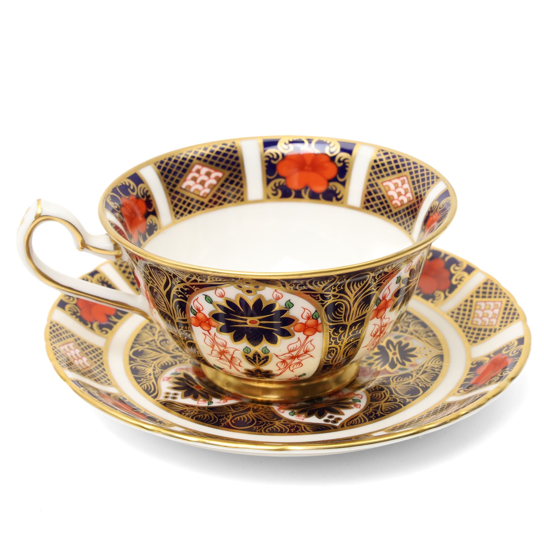 Royal Crown Derby pattern 1128 wares, comprising covered sucrier, milk jug, pair of coffee cans and saucers, teacup and saucer two small plates (D18cm) and one dinner plate 