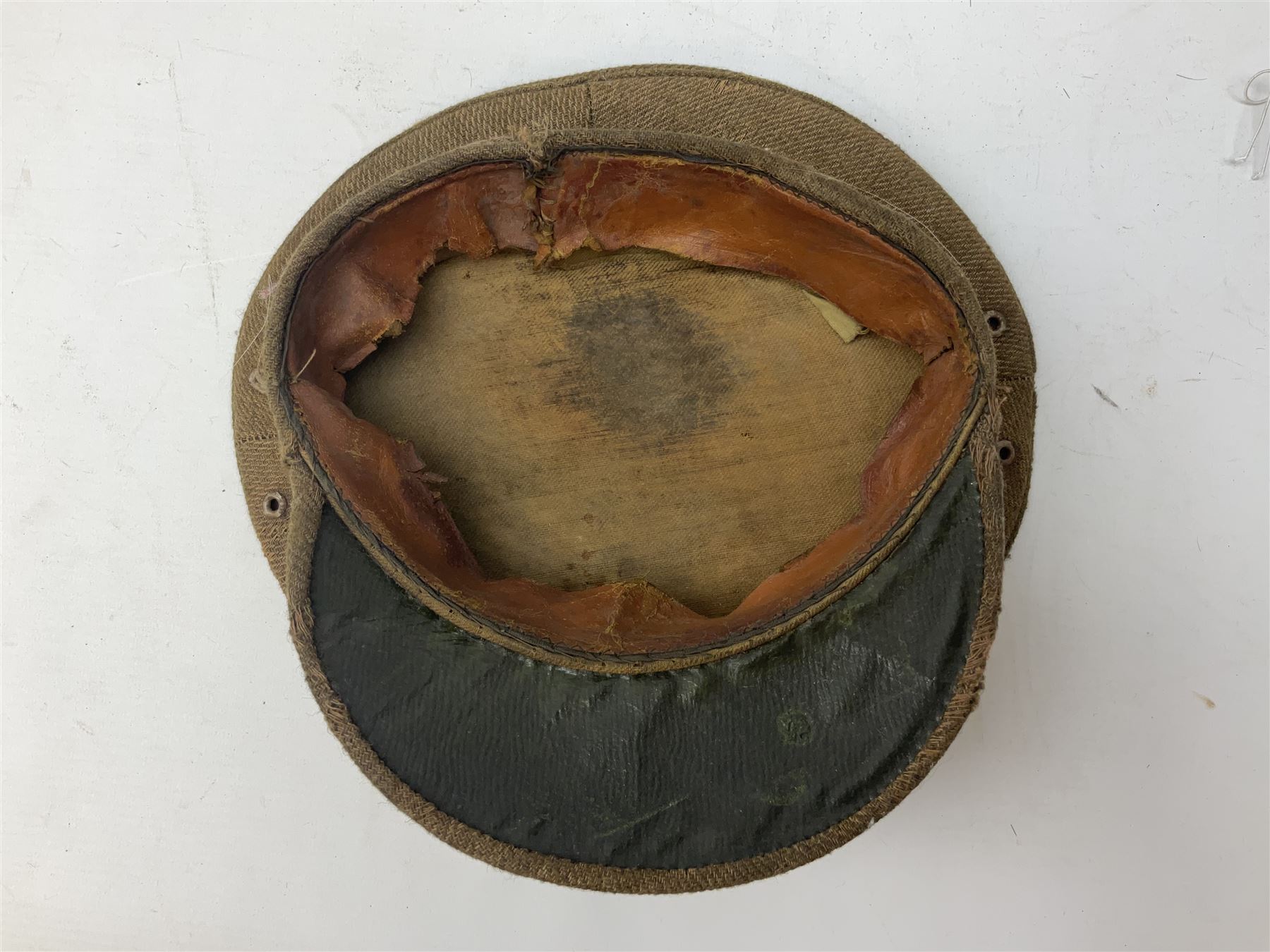 WW1 British Army stiff trench cap with Tank Corps cap badge