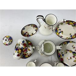 Royal Doulton tea and coffee wares, pattern number 1740, comprising coffee pot, teapot, open sucrier, six coffee cans and saucers, two teacups and saucers and a plate