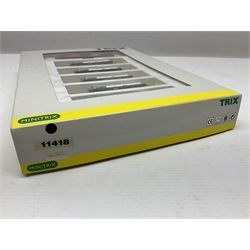 Trix Minitrix 'N' gauge - No.11418 Zugpack SBB 150Jahre six-car tank wagon set; boxed