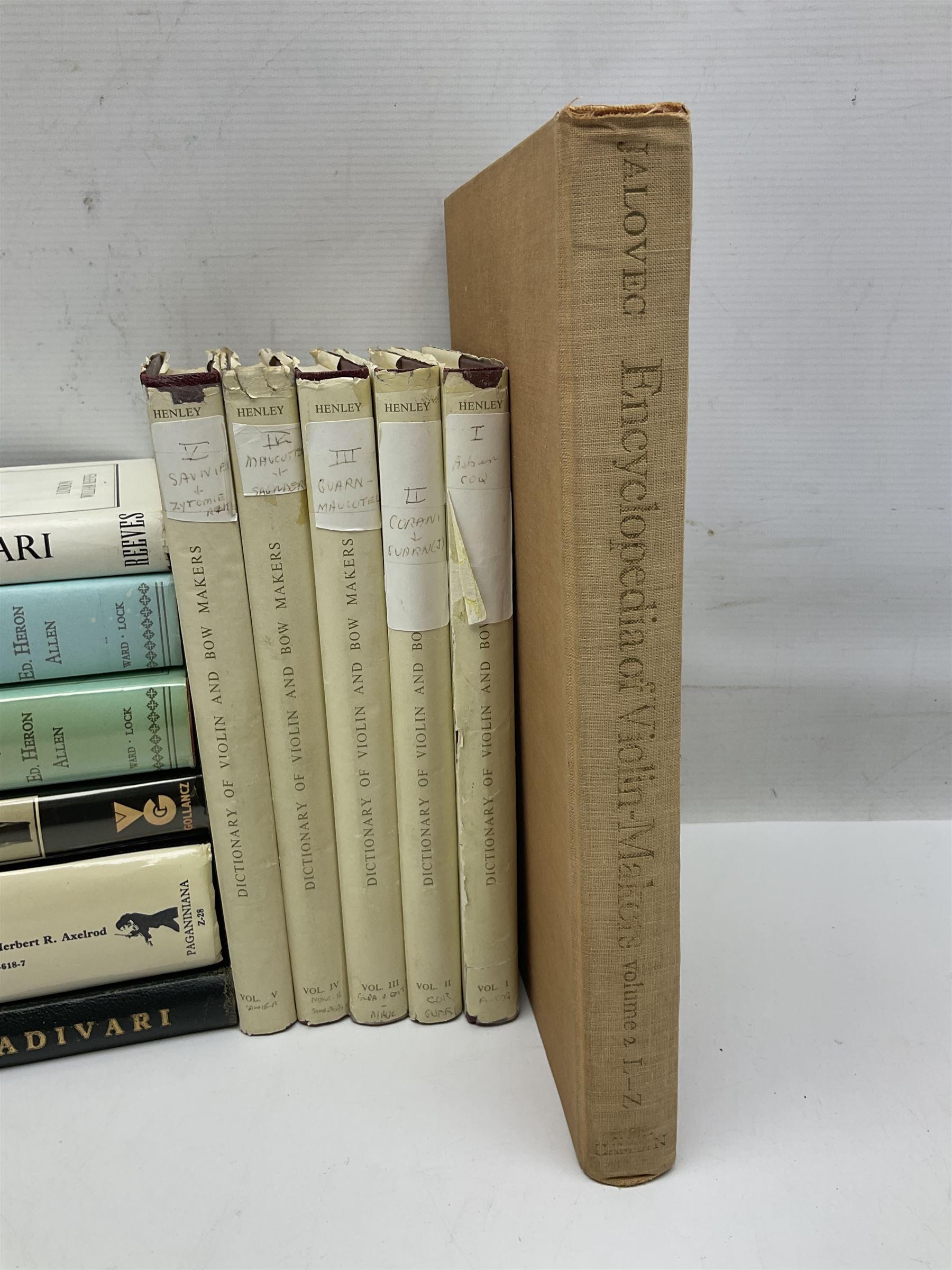 Fourteen books on violins and violin makers including Henley William: Universal Dictionary of Violin and Bow Makers. Five volumes. 1959/60. All first editions with dustjackets; Jalovec Karel: Encyclopaedia of Violin Makers. Two volumes. 1968. Vol.1 with d/j; Heron-Allen Ed.: Violin making As It Was, And Is. Two copies 1984 & 1991. Both with d/j; Henley W.: Antonio Stradivari. 1961; Fetis F.J.: Anthony Stradivari Celebrated Violin Maker. 1964 facsimile edition; Boyden David D.: catalogue of the Hill Collection of Musical Instruments in the Ashmolean Museum. 1979; and two others (14)