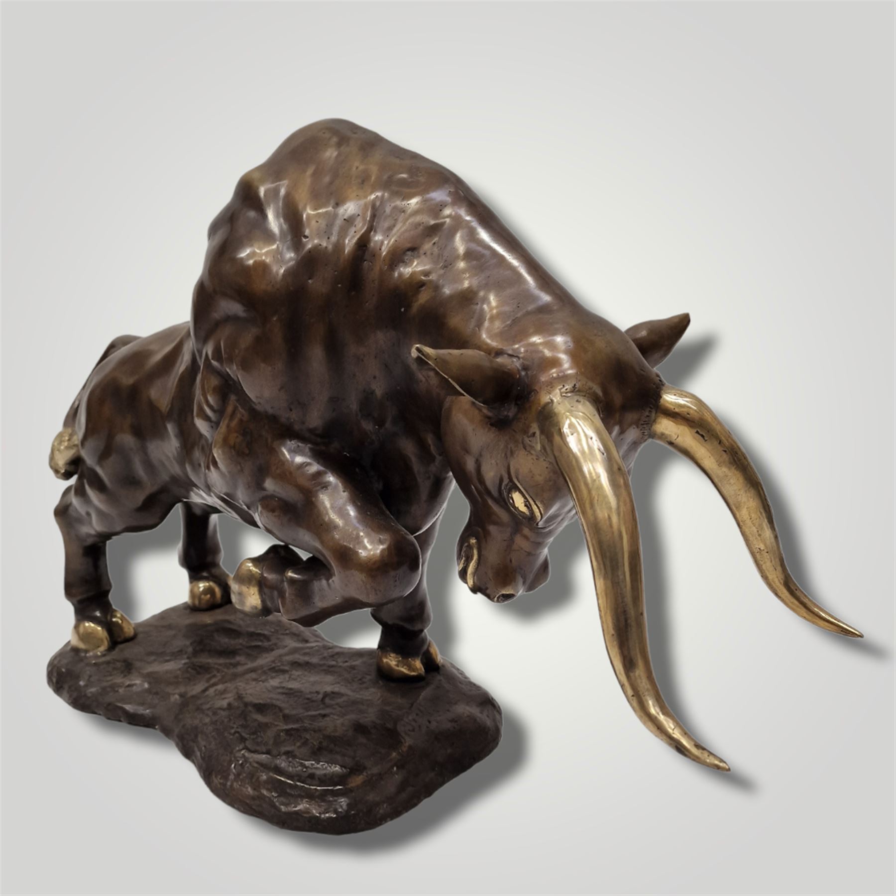 Large charging brass bull in bronze finish - THIS LOT IS TO BE COLLECTED BY APPOINTMENT FROM DUGGLEBY STORAGE, GREAT HILL, EASTFIELD, SCARBOROUGH, YO11 3TX