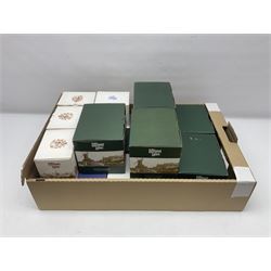 Twenty Lilliput Lanes, including The Right Note, Chatterbox Corner, Whistle Stop Gate, New Neighbours, Travellers Rest etc, all in original boxes