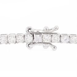 18ct white gold diamond bracelet, four claw set with seventy-three round brilliant cut diamonds, stamped, total diamond weight approx 2.50 carat