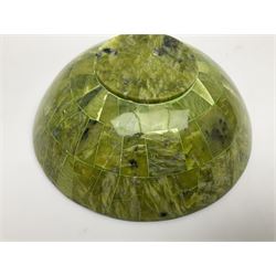 Serpentine and lapis lazuli mosaic bowl, D21cm, H8cm