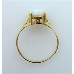  9ct gold opal ring hallmarked  