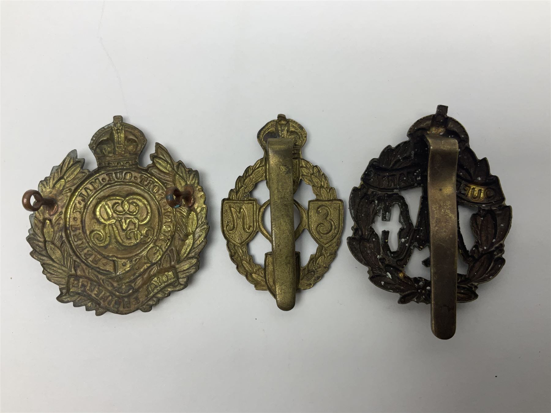 Twenty-seven military metal cap badges including Royal tank Corps, Reconnaissance Corps, Royal Armoured Corps, Royal Corps of Signals, Womens Army Auxiliary Corps, Queen Mary's Army Auxiliary Corps, Auxiliary Territorial Service,  Royal Engineers, REME, Army physical Training Corps etc 