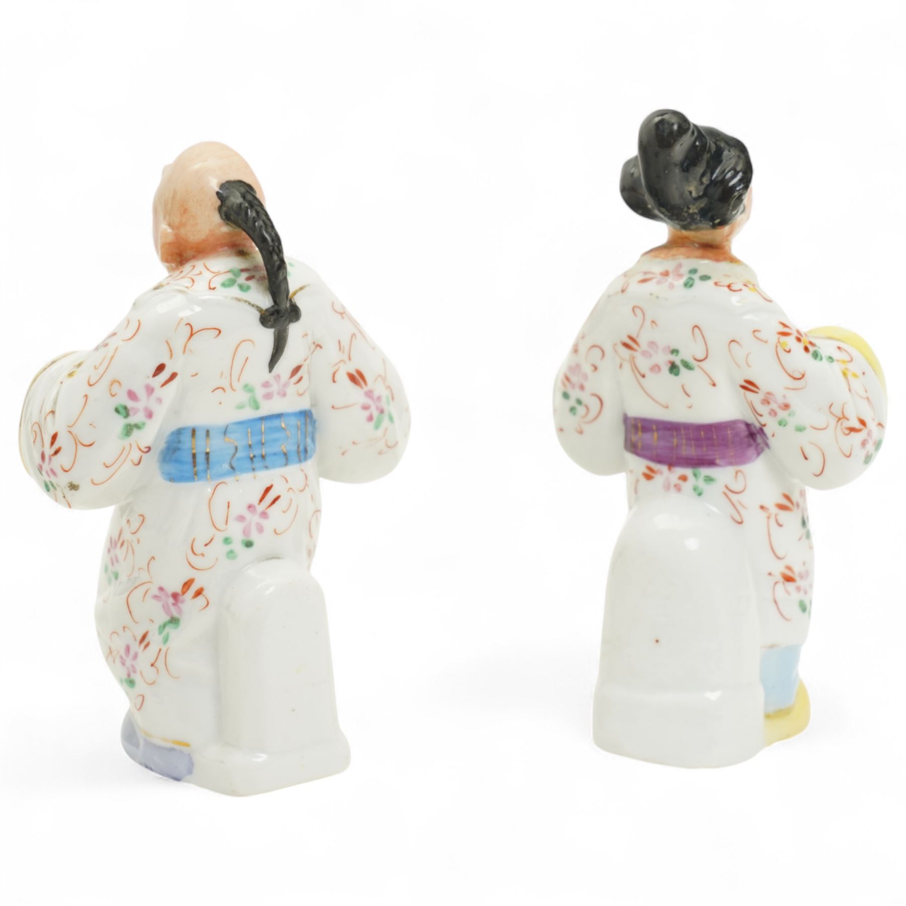 Pair of Ernst Bohne & Sohne Chinese standing figures with moving hands H11cm, blue anchor marks