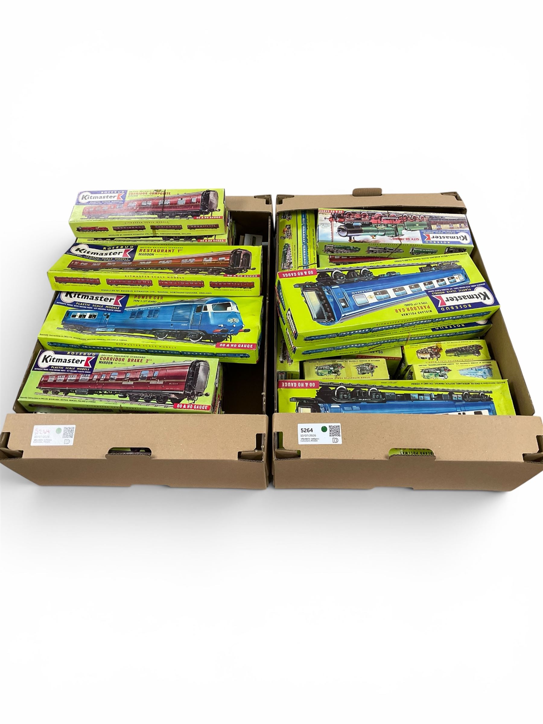Large collection of Kitmaster scale model locomotives and carriages including Midland Pullman Power Car OO gauge no 31 and City of Truro OO gauge no 24, all boxed and mostly unbuilt