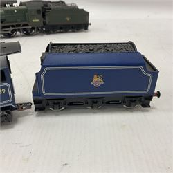 Hornby ‘00’ gauge - Class A3 4-6-2 weathered ‘Flying Scotsman’ locomotive no.60103; Patriot Class 5XP 4-6-2 ‘Caernarvon’ locomotive no.45515; Class 8P 4-6-2 ‘City of Chester’ locomotive no.46239; Saint Class 4-6-0 ‘Clevedon Court’ locomotive no.2937; all unboxed (4)