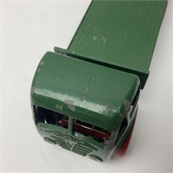 Shackleton Toys - Mechanical Foden FG6 Platform Lorry in dark green, red and grey; without box and key 