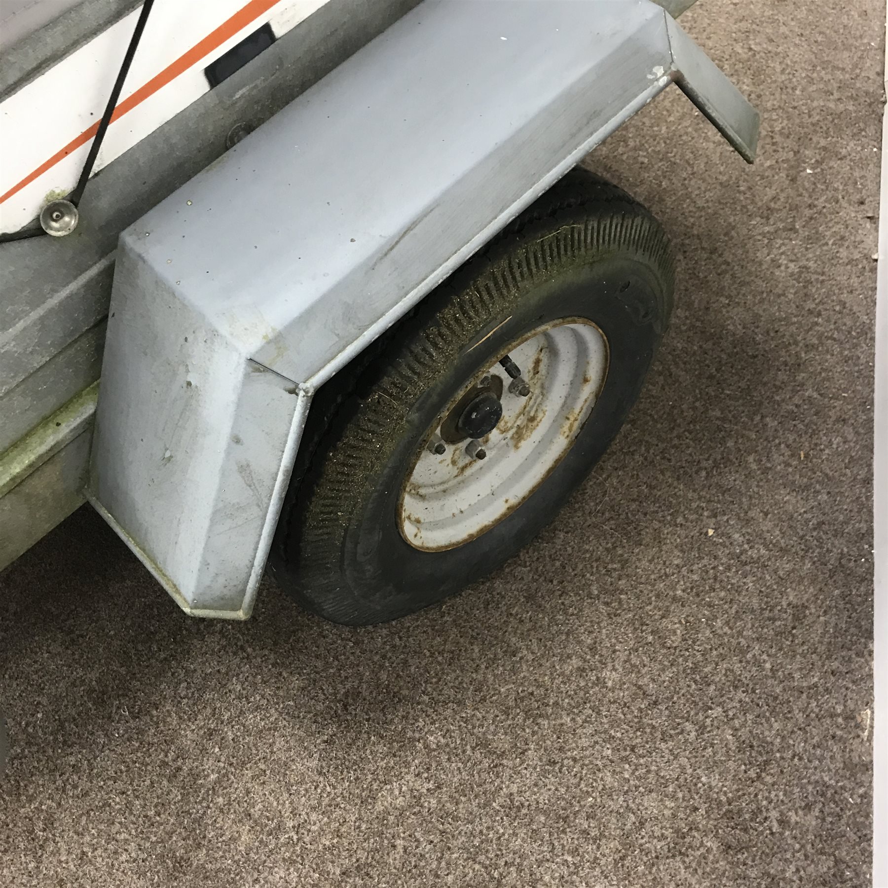 ERDE 142 small car trailer 