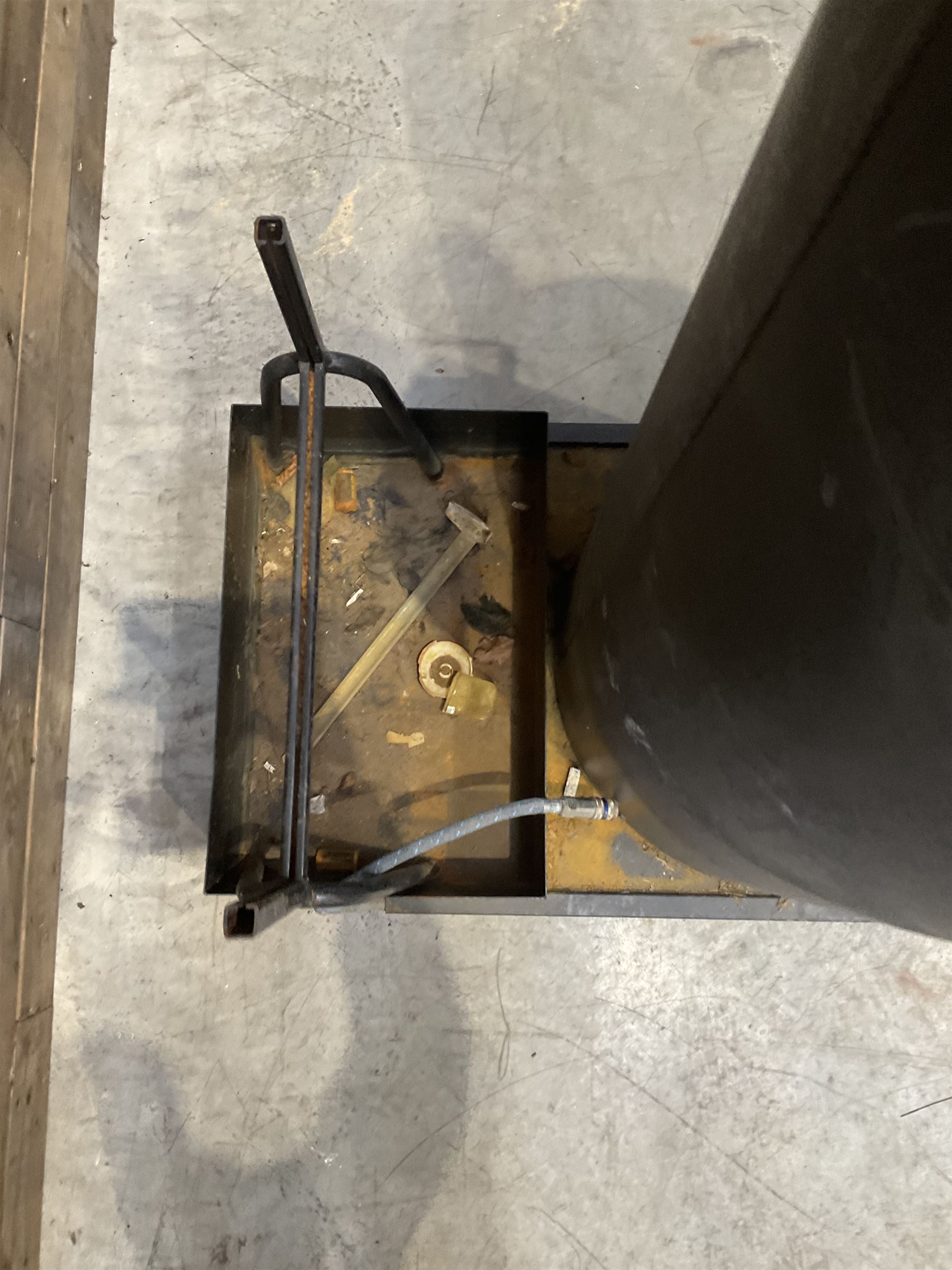 Deville Polle de Campagne 9253.0 multi fuel heater 