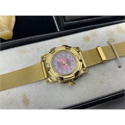 Silver stone set jewellery, including necklaces and bracelets and a collection of beaded and carved hardstone jewellery, etc