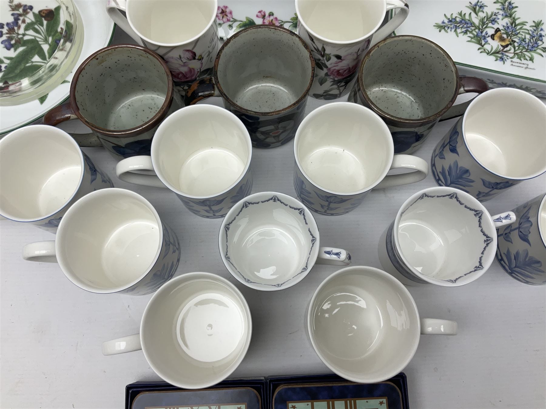 Royal Worcester Herbs oven dish, tray and bowl, together with Villeroy & Boch mugs, Royal Worcester coasters etc 