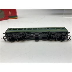 '00' gauge - sixteen passenger  coaches by Tri-ang, Hornby, Airfix and Jouef including Inter-City, Southern etc; all boxed (16)
