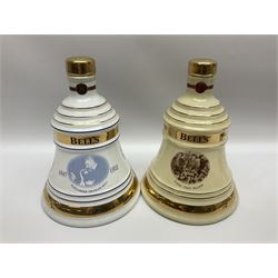Bells, Scotch whisky, in nine Wade ceramic decanters, to include Christmas 1999, Christmas 2004, Christmas 2001 etc, all 70cl, 40% vol  