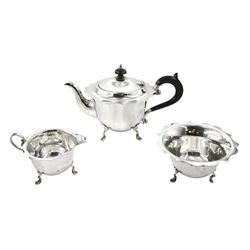 Silver bachelors three piece tea service by Barker Brothers (Herbert Edward Barker & Frank Ernest Barker), Chester 1911, approx 17oz