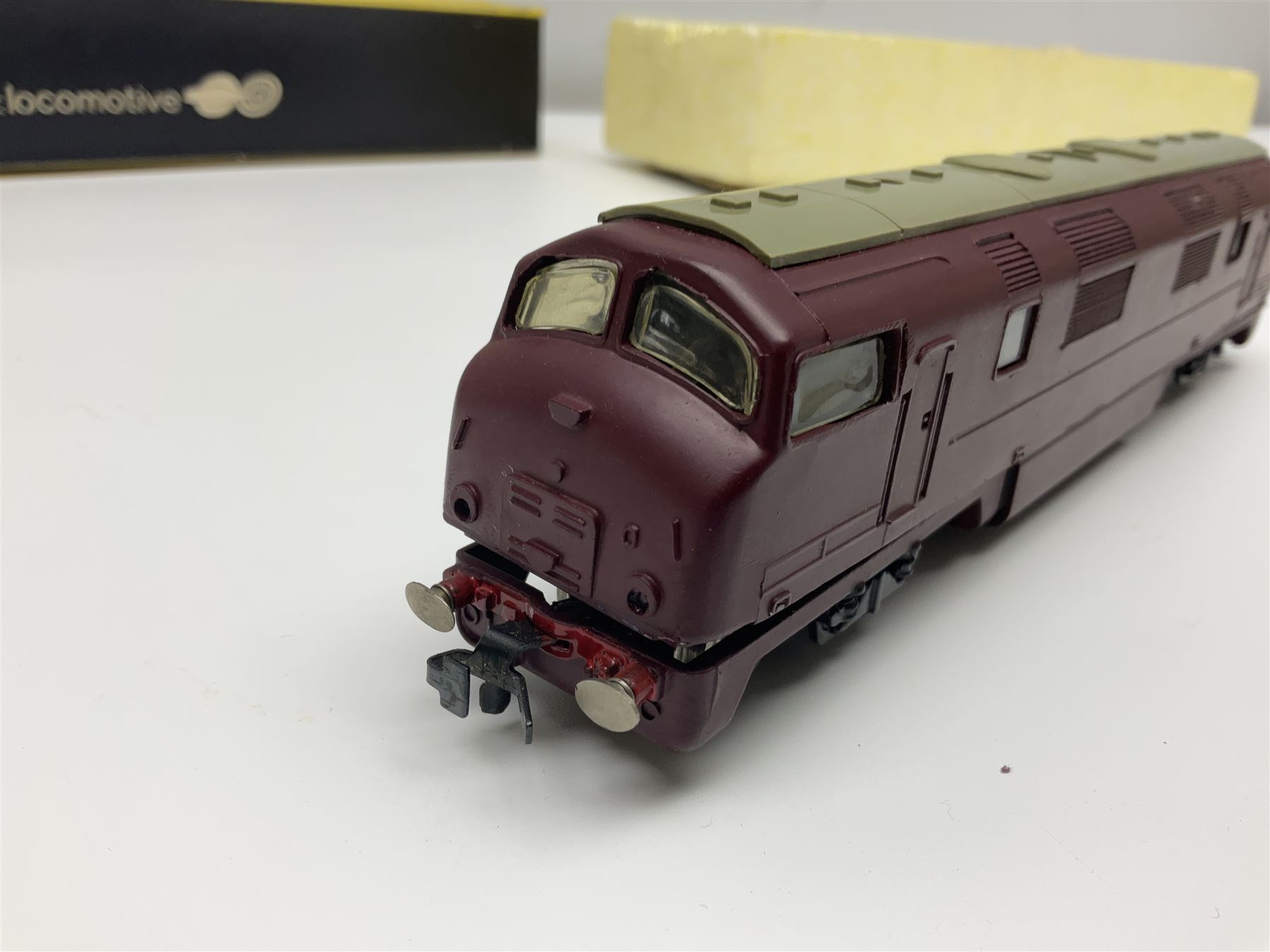 Trix Twin Railways - Warship Type 4 Diesel Hydraulic B-B locomotive 'Vanguard' No.D801; another similar incomplete locomotive; both boxed; and an LMS 4-wheel tender (3)