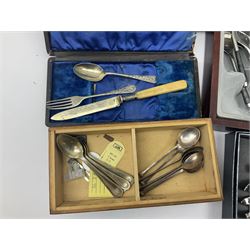 Assorted cased flatware, to include a cased Viners part canteen of cutlery, in one box 