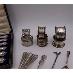 Group of silver, including set of six 1930s silver handled butter knives, hallmarked James Deakin & Sons, Sheffield 1936, contained within fitted case, together with set of six coffee spoons, six napkin rings and other silver flatware