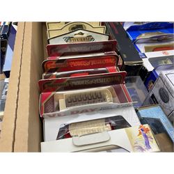 Forty-four modern die-cast models/sets by Matchbox, Corgi, Lledo, Atlas, EFE etc including military and commercial vehicles, cars and promotional vehicles, buses etc; all boxed (44)