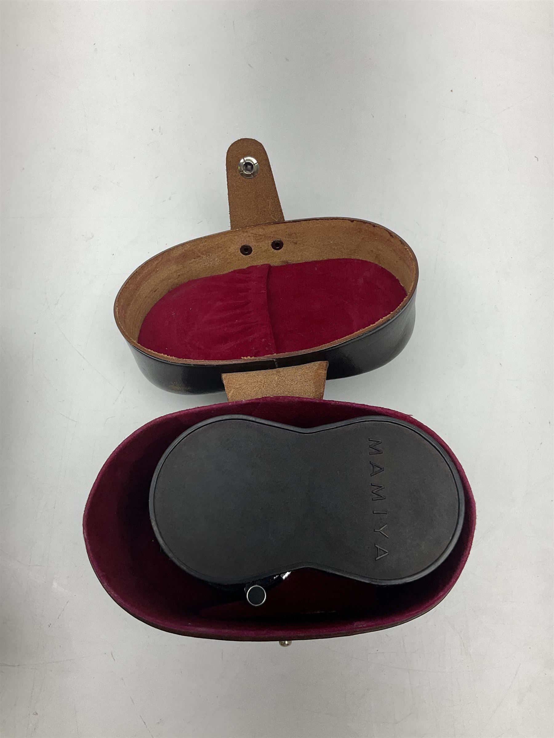 Mamiyaflex C3 TLR camera body, serial no. 2399634, with 'Mamiya Sekor 1:4.5 f=18cm' lens, serial no. 690864 and 736076