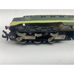 Hornby Dublo - 3-rail 3234 Deltic Type Diesel Co-Co locomotive 'St. Paddy' No.D9001 in BR two-tone green; in later unassociated plain box