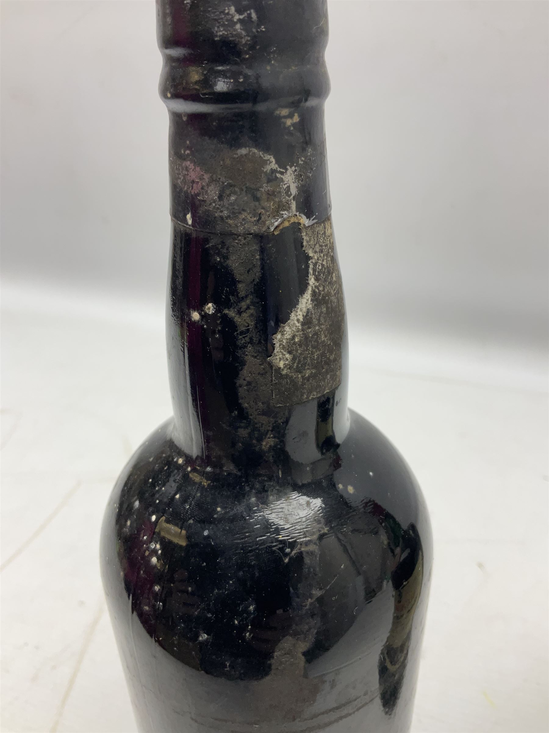 Offley Bon Vista, 1972, vintage port, unknown contents and proof and Rocha's 1964, Ruby Port, 75cl 20% proof (2)