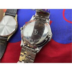 9ct gold agate brooch, gold ring, silver brooch, silver marcasite ladies manual wind wristwatch, collection of costume jewellery and a Smiths Timecal Noddy alarm clock etc 