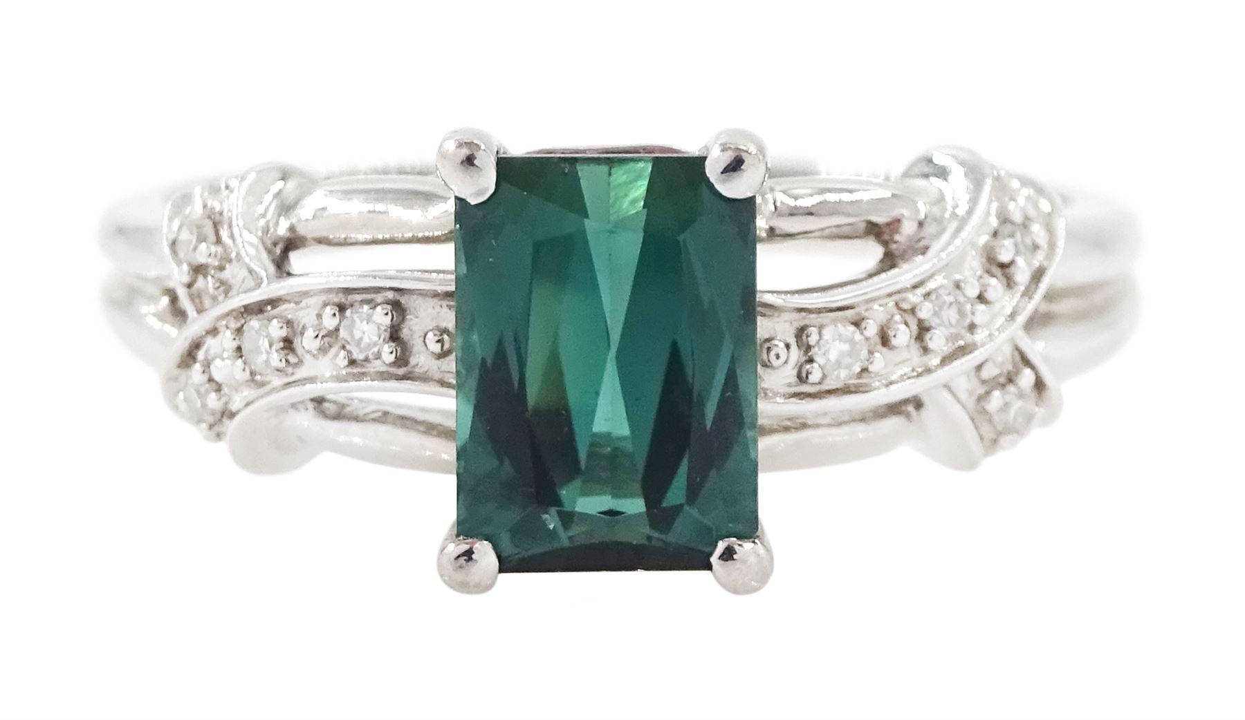 18ct white gold green tourmaline and diamond ring, single radiant cut tourmaline of approx 1.00 carat, with crossover pierced design shoulders set with single cut diamonds, hallmarked