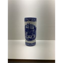 Blue and white stick stand decorated with transfer printed cityscape, H44cm