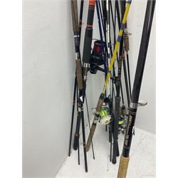 Large collection of part fishing rods and reels, maker's including Silstar, Dynabraid and Madfish, etc 