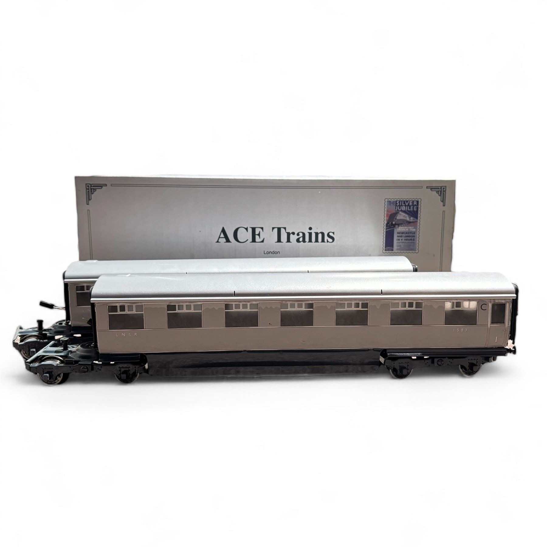 ACE Trains 0 gauge LNER Articulated 'Silver Jubilee' two coach set, boxed 
