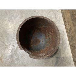 Cast iron cauldron set pot with 2 terracotta chimney pots and 2 terracotta planters,