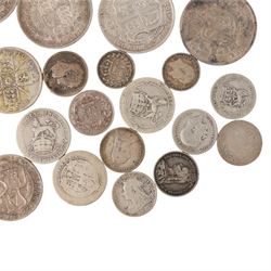Approximately 180 grams of Great British pre-1920 silver coins
