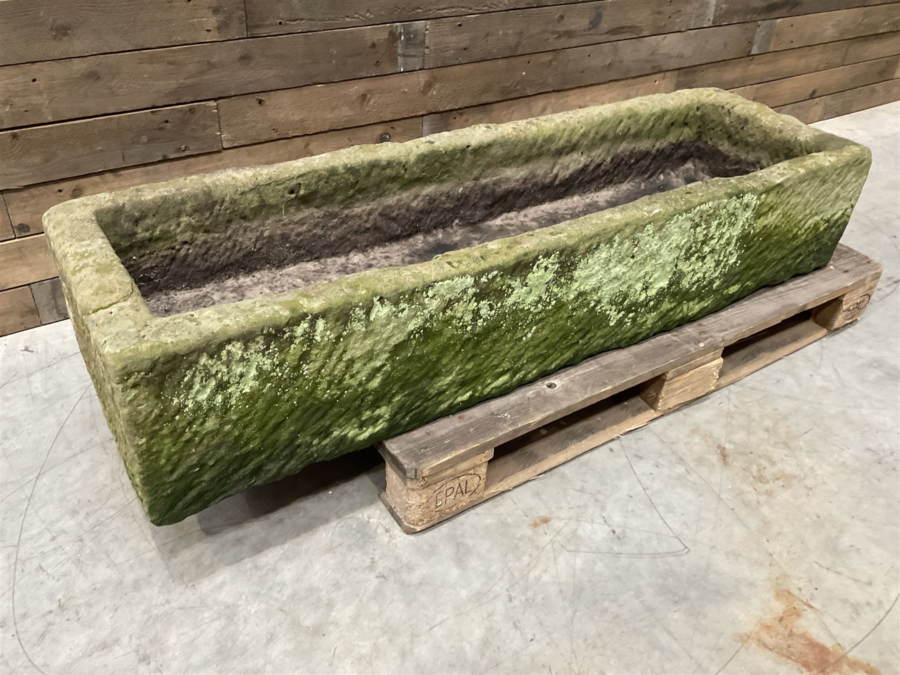 Large 19th century rectanglar stone trough 