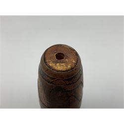 Tibetan dzi bead, decorated with a double tiger tooth pattern, L5cm