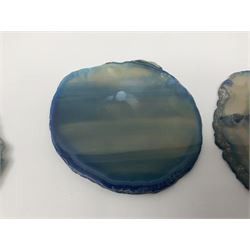 Five blue agate slices, polished with rough edges, H9cm, L7cm