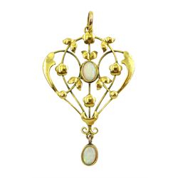 Edwardian gold opal pendant necklace