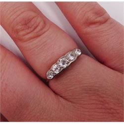 Early 20th century 18ct gold five stone old cut diamond ring, total diamond weight approx 0.50 carat