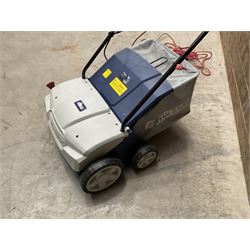 Petron PWR21CCGTA strimmer and a Spear & Jackson 1400W 2in1 Scarifier & Raker