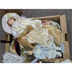 Large collection of porcelain dolls, including Alberon, Knightsbridge and Leonardo collection examples @ Beverley to RTV